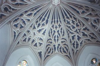 Restauration des trompe-l'oeil de la cathédrale de Chambéry